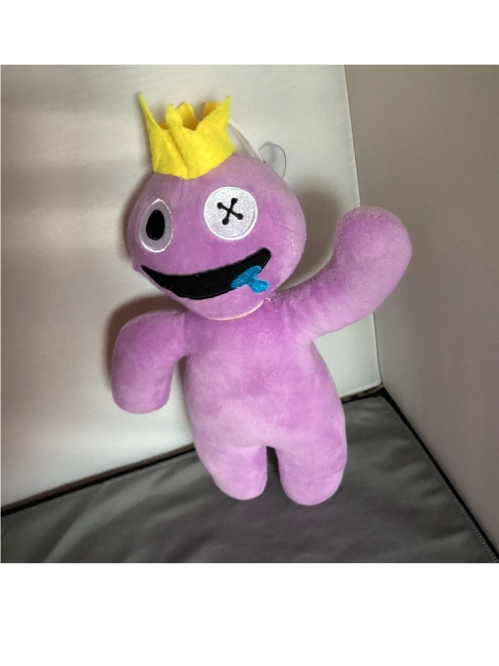 Purple Rainbow Friends Game Plush Monster Crown Suction Cup